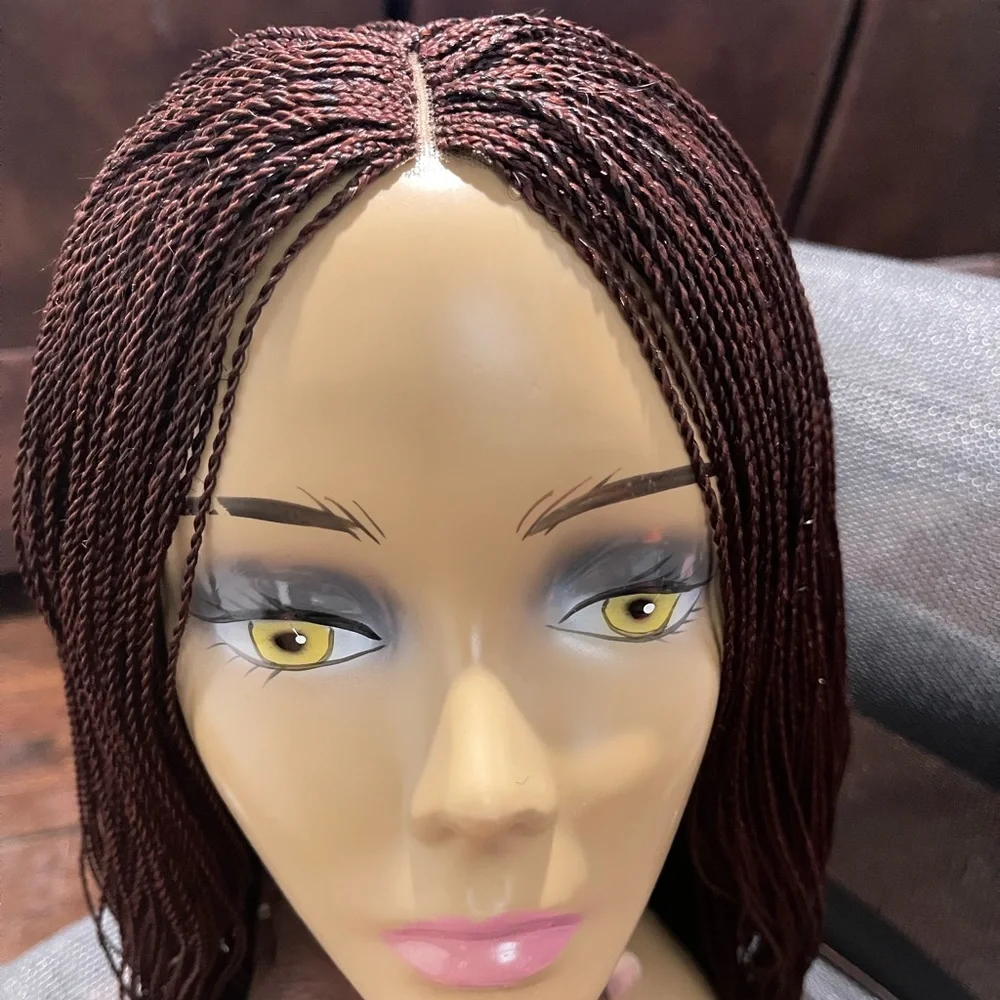 Braided wig - Picture 2 of 6